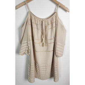 Bebe Women's Sz. XXS Ivory Chiffon Adjustable Cold Shoulder Mini Shift Dress